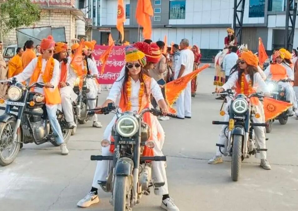 *केकड़ी में दुर्गावाहिनी का शौर्य शक्ति संचलन कदमताल से दिया नारी शक्ति का संदेश*