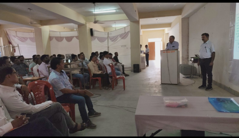 करौली में पंचायत राज चुनावों की तैयारी तेज, मतदान दलों को दिया प्रशिक्षण, होमगार्ड जवानों की पासिंग आउट परेड संपन्न,